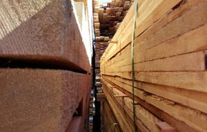 wood1.jpg
