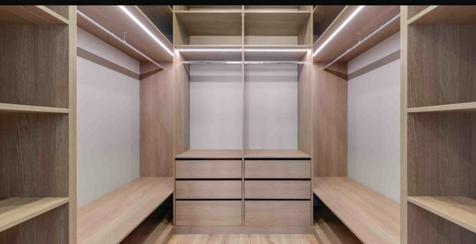 wardrobe 3